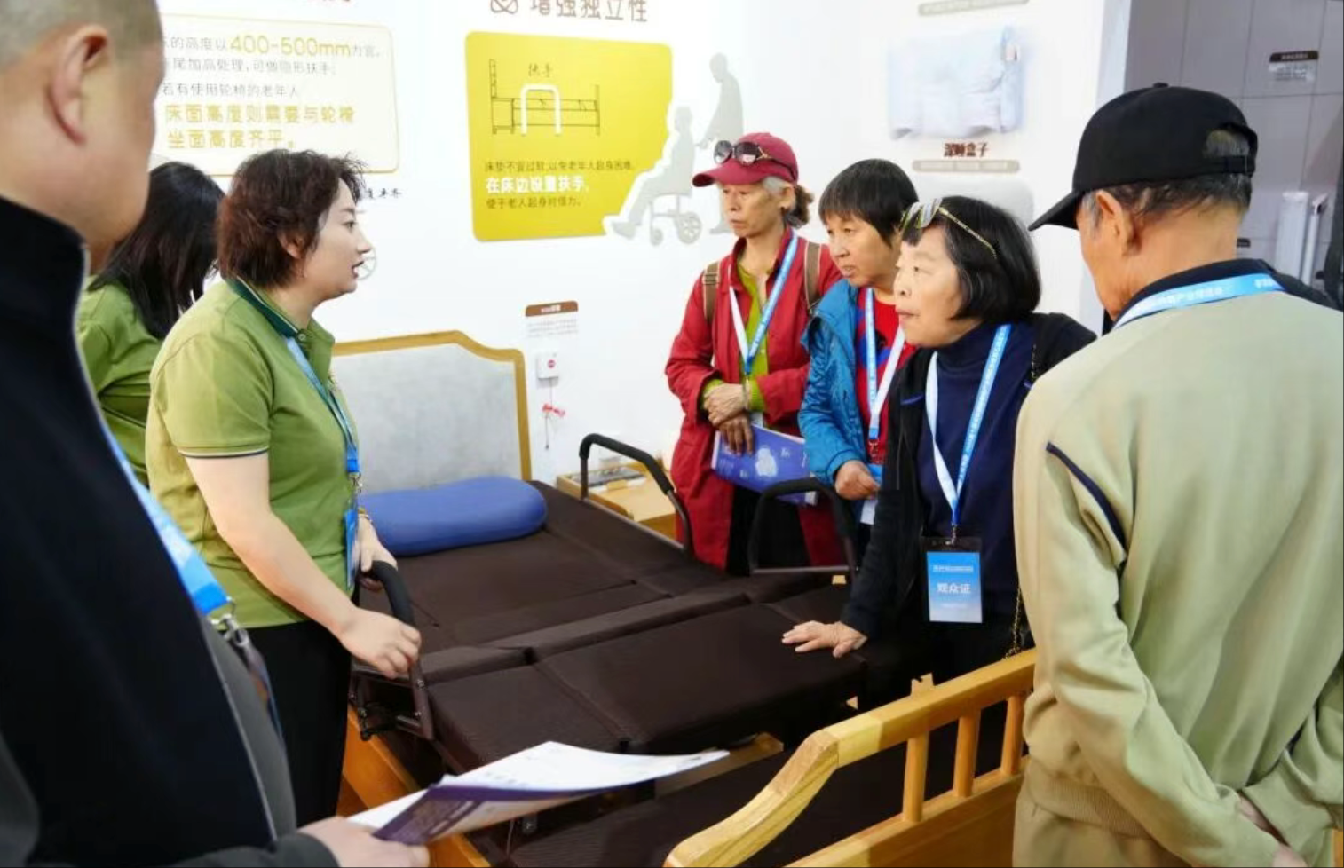 金隅天坛家具从“产品”到“空间”,勾勒居家养老新图景(图7) 金隅天坛家具从“产品”到“空间”,勾勒居家养老新图景(图7)